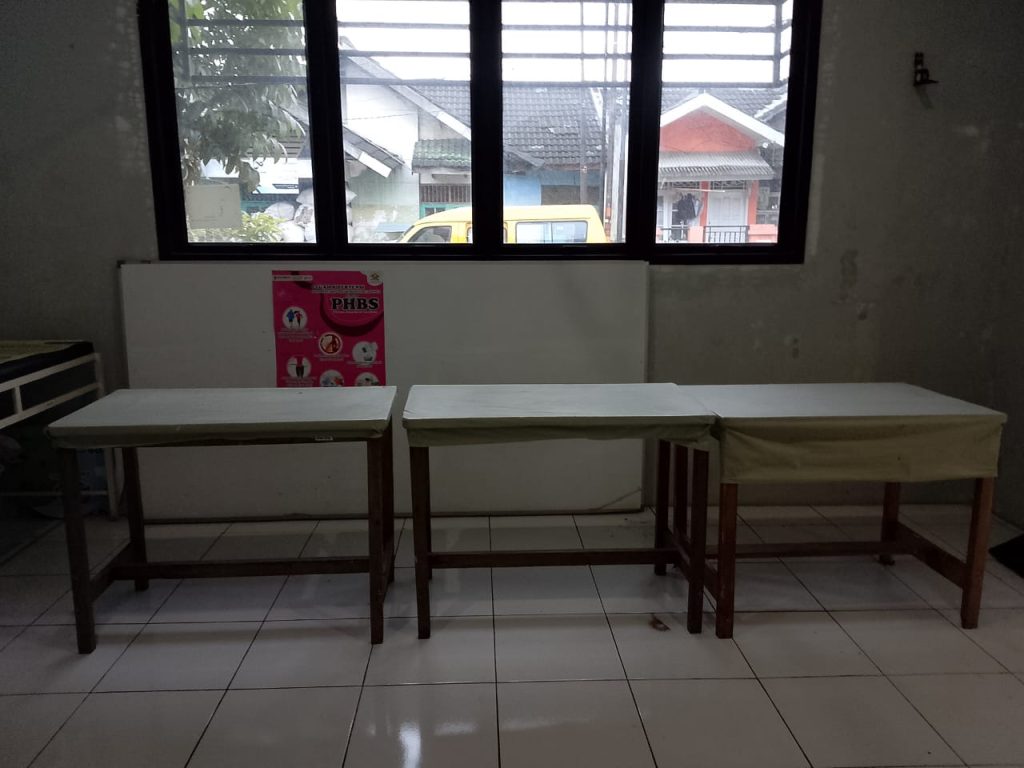 Arief Wibowo Respons Cepat Aspirasi Perbaikan Posyandu Mekar RW 2 Nambo Jaya