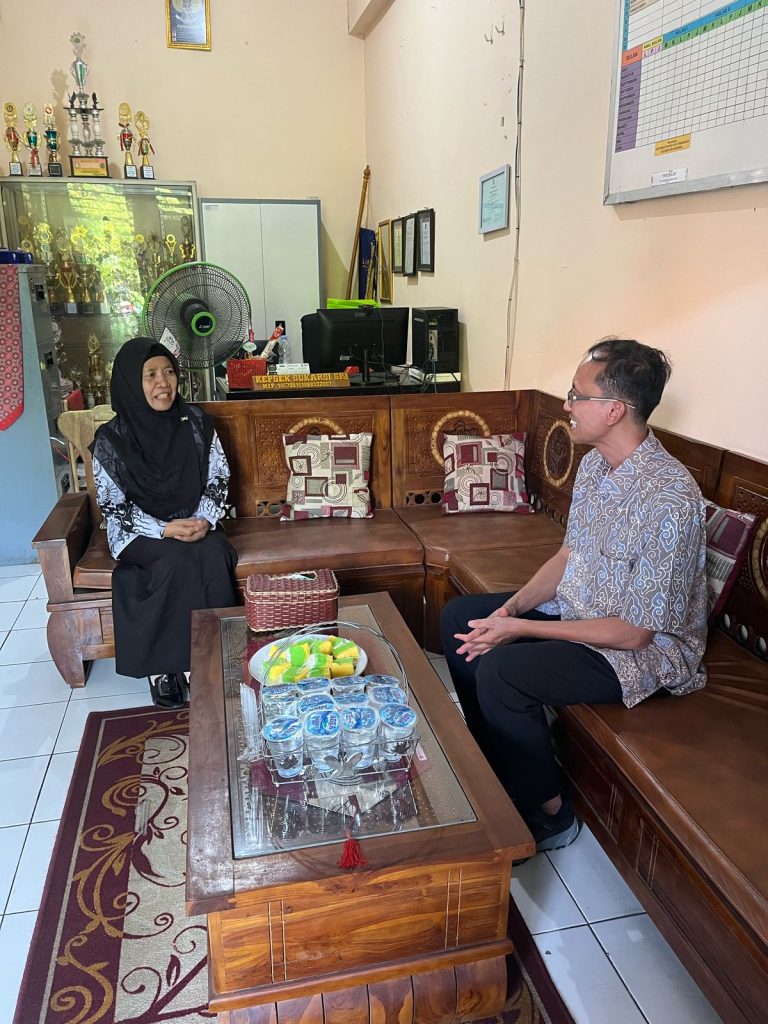 Arief Wibowo Tinjau SD Negeri di Bugel dan Karawaci Baru Dorong Perbaikan Infrastruktur dan Keselamatan Siswa