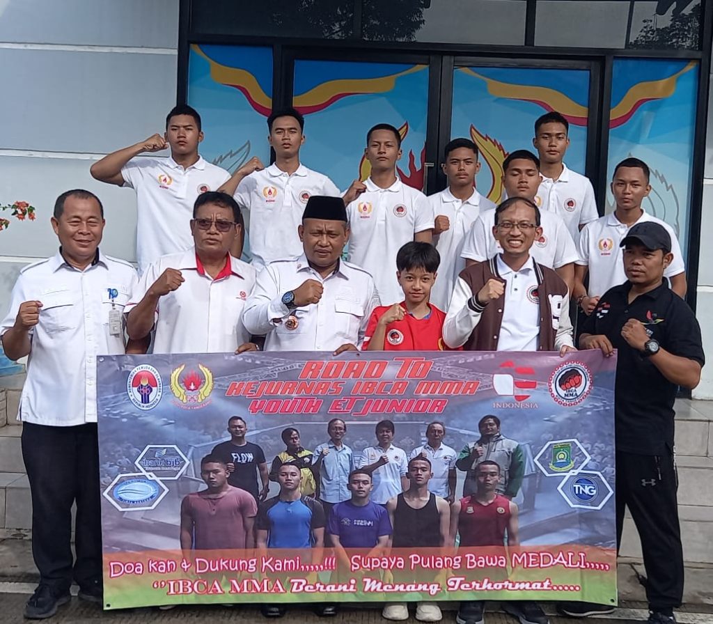Ketua Pengcab IBCA MMA Tangerang Arief Wibowo Lepas Atlet IBCA MMA Menuju Kejurnas 2025 Surabaya