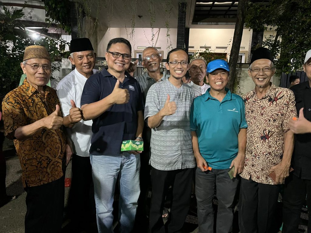 Arief Wibowo Dorong Masyarakat Jadi Pemilih Cerdas dan Tegaskan Komitmen DPRD Hadir di Tengah Warga - Arief Wibowo Dewan Pilihan TangerangArief Wibowo Dorong Masyarakat Jadi Pemilih Cerdas dan Tegaskan Komitmen DPRD Hadir di Tengah Warga - Arief Wibowo Dewan Pilihan Tangerang