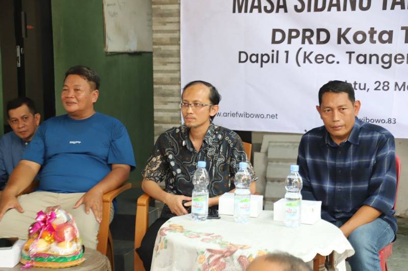 Wakil Ketua II DPRD Arief Wibowo Serap Aspirasi Warga Duta Asri Terkait Serah Terima Aset - Arief Wibowo Dewan Tangerang