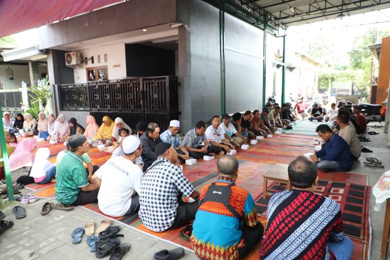 Wakil Ketua II DPRD Arief Wibowo Serap Aspirasi Warga Duta Asri Terkait Serah Terima Aset - Arief Wibowo Dewan Tangerang