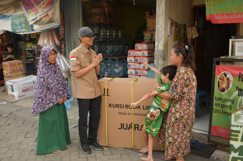 Arief Wibowo Advokasi Bantuan Kursi Roda, Dorong Kota Tangerang Semakin Inklusif bagi Penyandang Disabilitas 3 - Arief Wibowo Dewan Tangerang