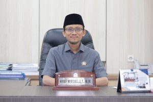 Arief Wibowo Dorong Perlindungan Kesehatan Pekerja dari Paparan Abu Vulkanis - Arief Wibowo Dewan Kota Tangerang